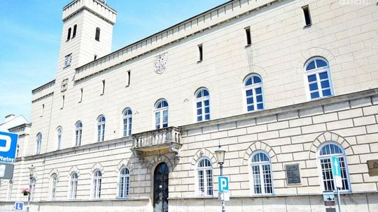 100 lat historii rady. Radny kiedyś nie brał diety