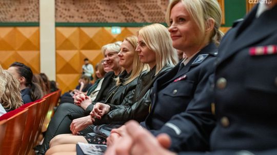 100 lat kobiet w policji