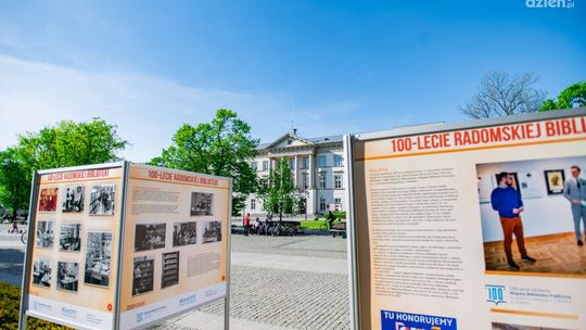 100-lecie MBP: Na placu Corazziego można oglądać wystawę