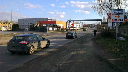 11 chętnych do przebudowy Młodzianowskiej