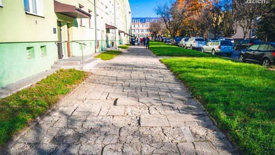11 lat starań. Wyremontują chodnik przy Miłej