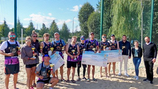Zacięta rywalizacja na Grand Prix w siatkówce plażowej w Pionkach