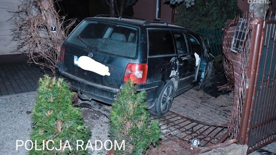 15-latek zabrał rodzicom auto. Podróż skończyła się kolizją