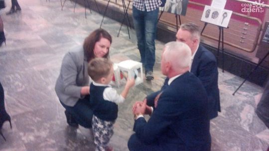 15 tys. zł. dla Miłosza