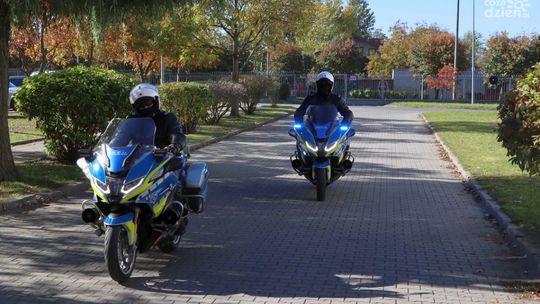 18-latek uciekał przed policją - uderzył w motocykl