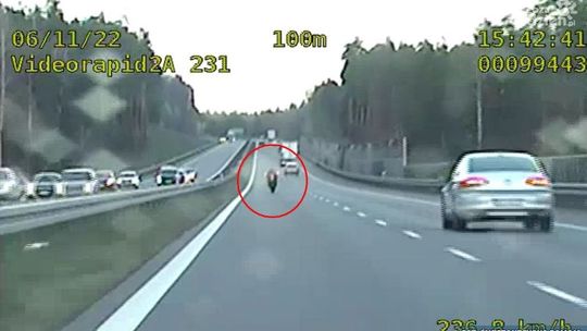 29-latek jechał motocyklem ponad 200 km/h! 