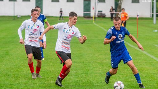 5. liga - Liderzy z kompletem punktów w meczach z outsiderami