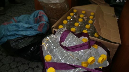 60-latek zatrzymany z 39 litrami nielegalnego spirytusu