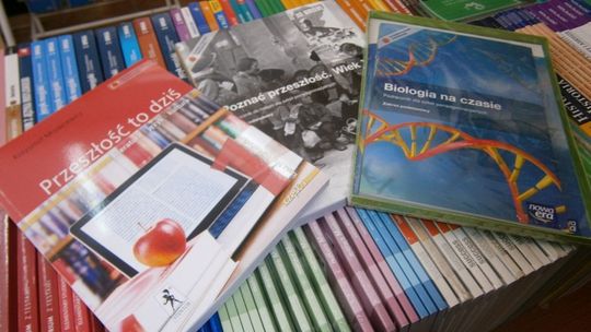 600 zł za podręczniki? To prawdopodobne