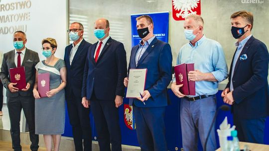 7 mln zł na remonty dróg gminnych i powiatowych