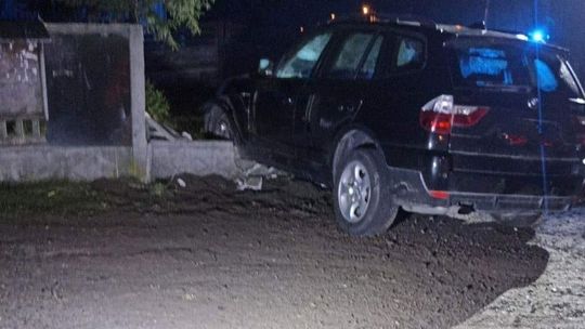 70-latek zasnął za kierownicą. Wypadek pod Odrzywołem