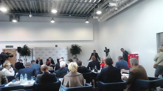 70 mln zł dla lotniska! Zapłaci... miasto
