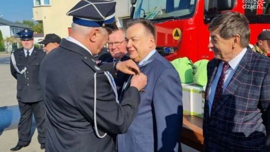 Adam Struzik z wizytą w Zwoleniu. Marszałek został odznaczony 