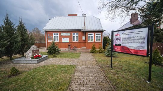 Adresy Kultury. Trablice-Pelagów - Przystanek Historia
