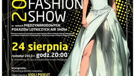 AIR RADOM FASHION SHOW 2013