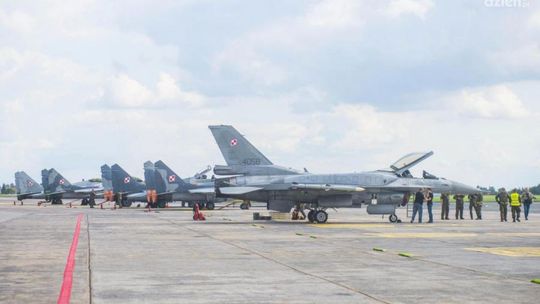 AIR SHOW 2017: Strefa Challenge 1932