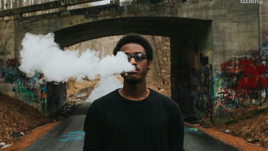 Akcesoria do waporyzatorów – jak ulepszyć swoje doświadczenie?