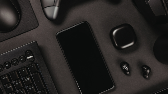 Akcesoria gamingowe do biurka – jak stworzyć funkcjonalny setup? Akcesoria gamingowe do biurka – jak stworzyć funkcjonalny setup?