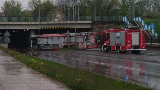 Al. Grzecznarowskiego zalana [Aktualizacja]