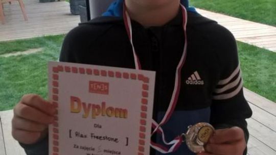 Alex  Freestone drugi w Warszawie