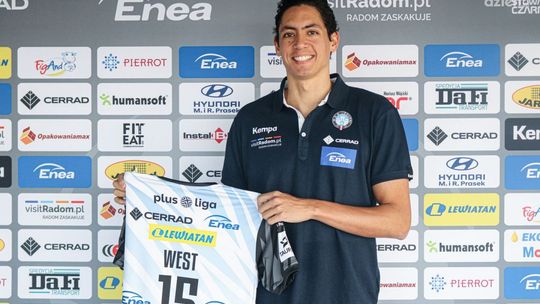 Amerykanin Matt West zakontraktowany przez Czarnych
