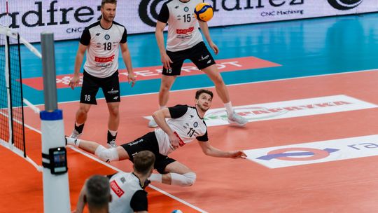 Anioły w Radomskim Centrum Sportu