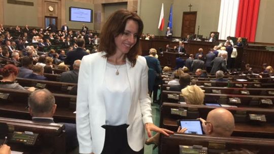 Anna Białkowska: - PiS na siłę urządza nam życie. 