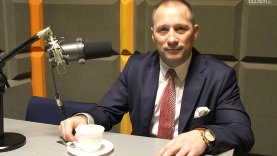 Artur Ludew - rozmowa w studiu lokalnym Radia Rekord