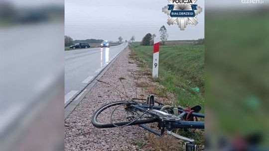 Auto uderzyło w rowerzystę. 36-latek trafił do szpitala