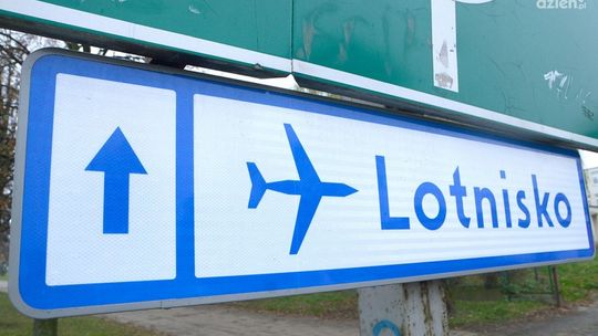 Autobusem na piknik lotniczy