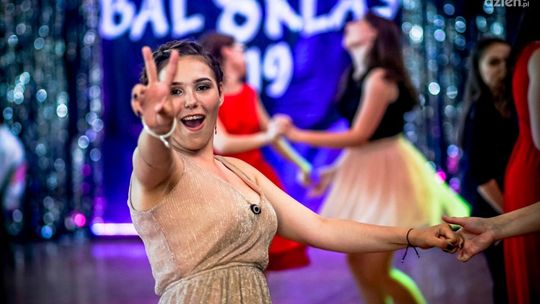 Bal ósmoklasistów w PSP 13 (zdjęcia)