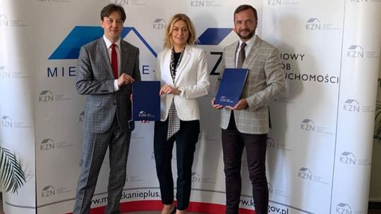 Będą nowe mieszkania komunalne w Kozienicach. Podpisano specjalne porozumienie Będą nowe mieszkania komunalne w Kozienicach. Podpisano specjalne porozumienie