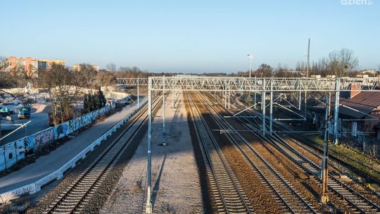 Będą pociągi Lublin-Radom-Łódź-Poznań ? 