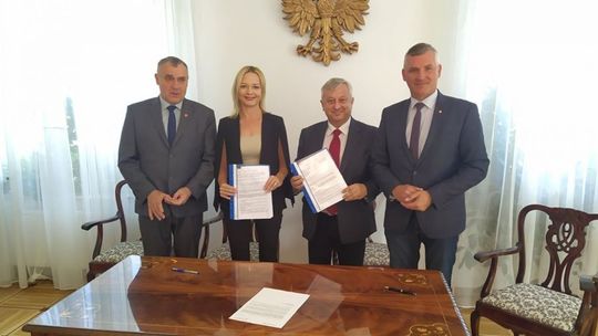 Będzie nowa droga w gminie Belsk Duży. Samorząd Mazowsza przekazał ponad 3 mln zł