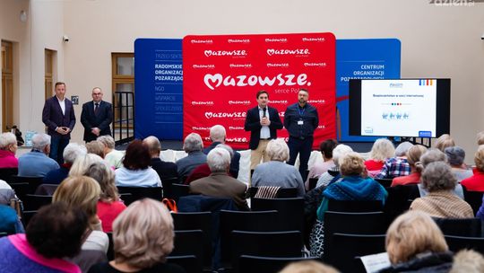 "Bezpieczny Senior": spotkanie o cyberzagrożeniach i ochronie danych