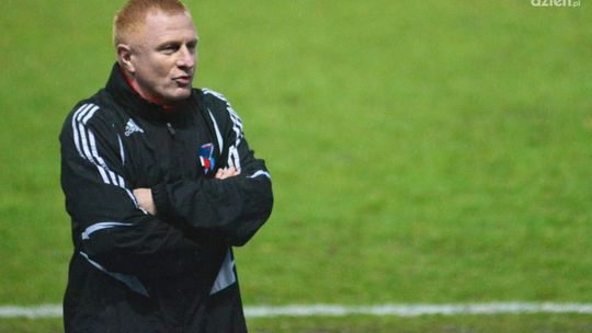 Bezradna Broń remisuje