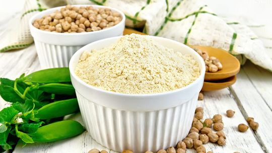 Białko z grochu - właściwości i zalety stosowania