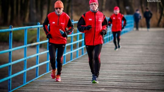 Bieg, wigilia i frekwencja