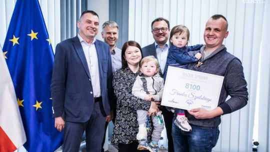 Biegacze pomagają Frankowi