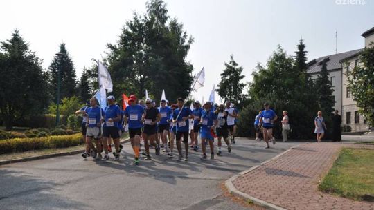 Biegną na Jasną Górę