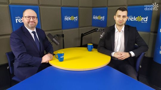 Bielan: Termin otwarcia lotniska nie jest zagrożony