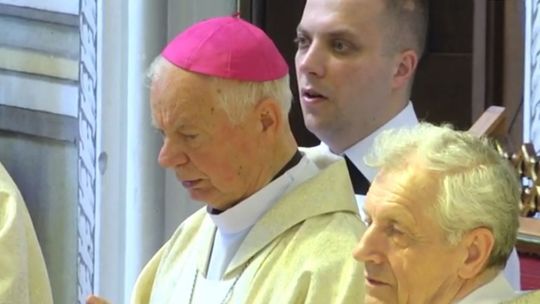 Biskup Adam Odzimek trafił do szpitala