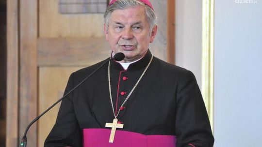 Biskupi w sprawie krzyża