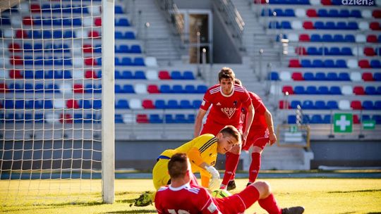Blamaż Broni przed barażami
