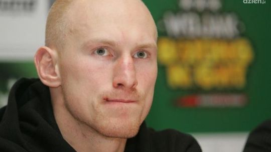 Bokser, który wciąż nie płaci