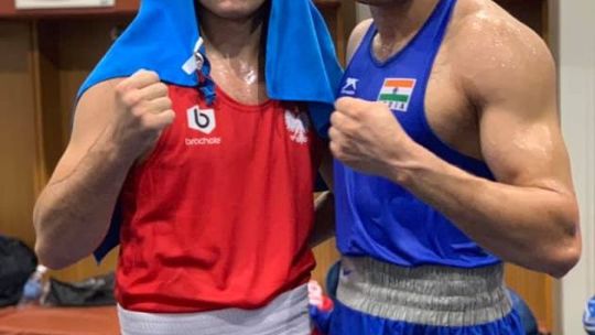 Bokserzy Radomiaka walczyli w Indiach