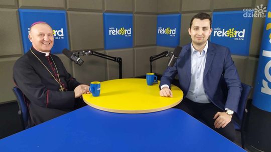 Bp Solarczyk: Święta to czas duchowej refleksji