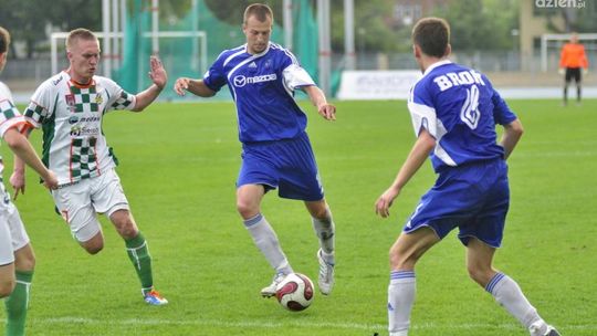 Broń jedzie do Zelowa po trzy punkty