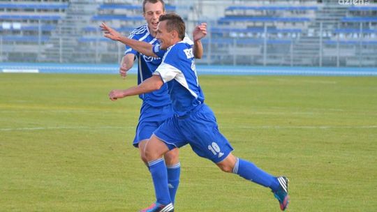 Broń jedzie na zaległy mecz do Sieradza