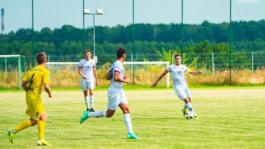 Broń musi poprawić skuteczność. Wygrana z IV-ligowcem